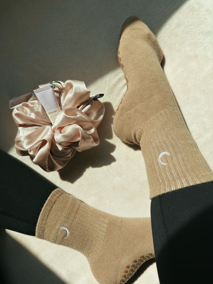 The Terra Collection: "Umber" Women's Grip Socks